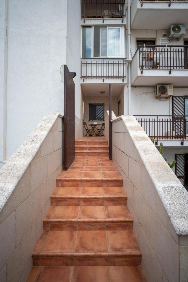 Апартаменты Wepuglia - Casa Sul Ponte Полиньяно-а-Маре Экстерьер фото
